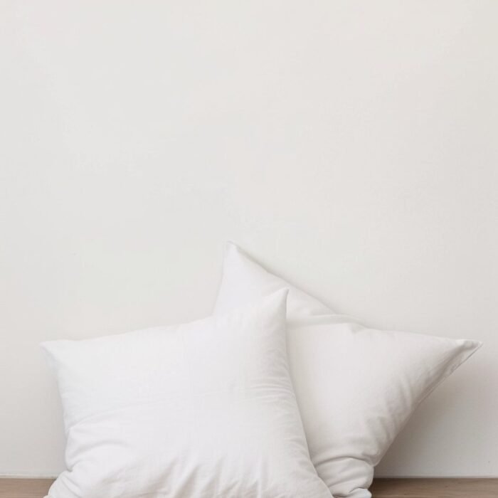 Zestaw 2 lnianych poszewek na poduszki Euro - białe